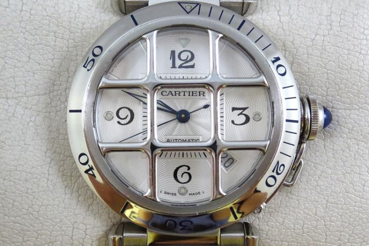 カルティエ パシャ グリッド Cal.191